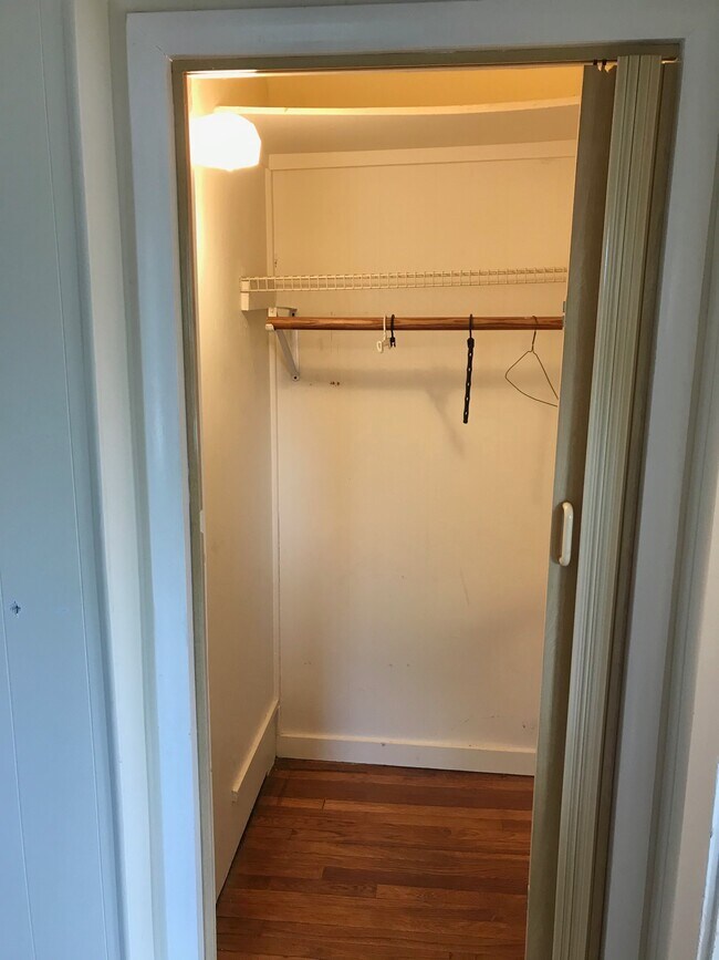 Foto del edificio - 479 N Main St