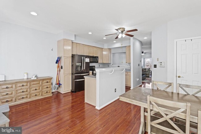 Building Photo - 4023 Cressida Pl