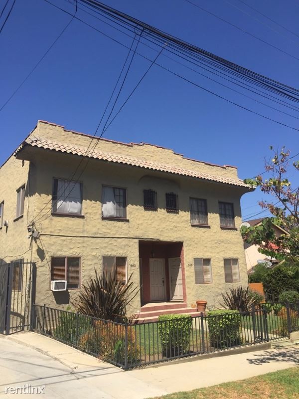 Primary Photo - 661 1/2 Imogen Ave