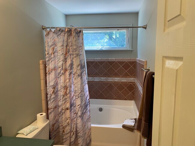 Foto del edificio - 8228 Lantana Ln