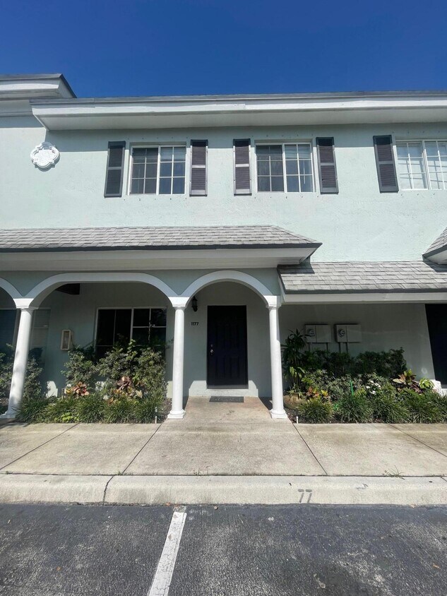 1177 Colonial Palms Way, Palm Springs, FL 33406 Townhouse for Rent in