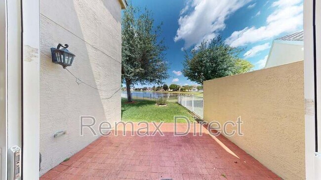 Foto del edificio - 113 Canterbury Pl