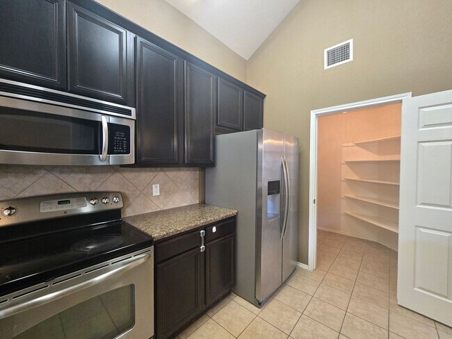 Building Photo - SECTION 8/HUD ACCEPTED - RENT REDUCTION - ...