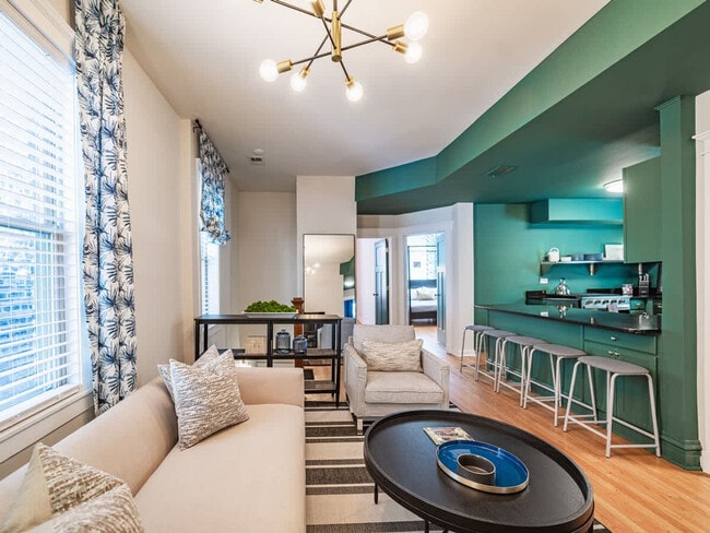 Foto del edificio - 1016 W Dakin St