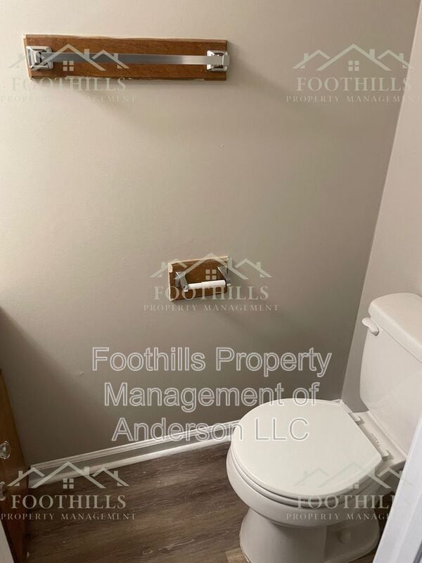 Foto del edificio - 113 Woodland Dr