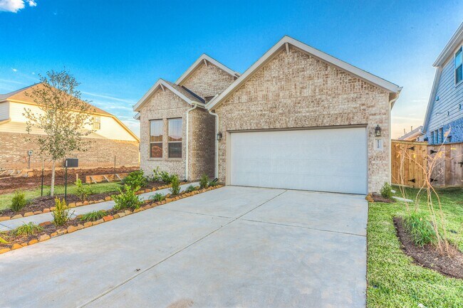 Foto del edificio - 8710 Crossing Oak Ln