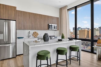 Modern Kitchen - The Distrikt