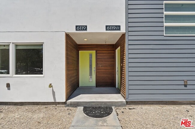 Building Photo - 6119 Fountain Ave