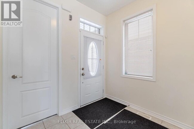 Building Photo - 532 Edenbrook Hill Dr