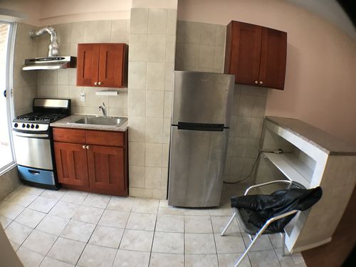Foto del edificio - 2661 30th St