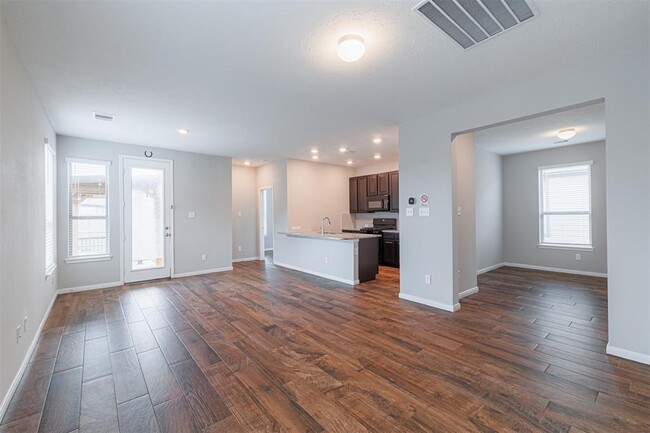 Building Photo - 20715 Westfield Grove Pl