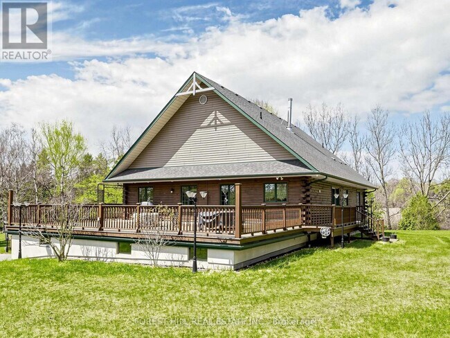Photo du bâtiment - 4248 Bloomington Rd