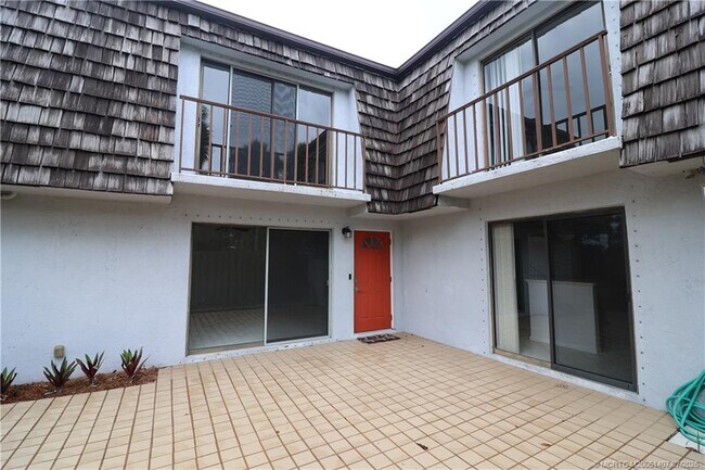 Foto del edificio - 746 NW 10th Terrace