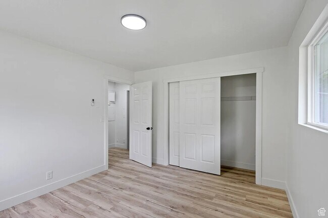 Foto del edificio - 208 Ogden Canyon Rd