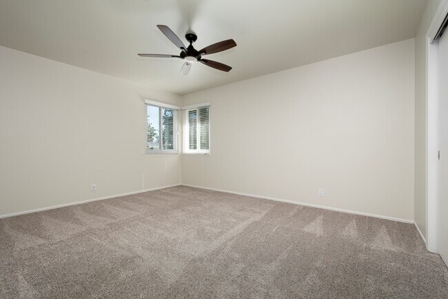 Unit 3 Bedroom - 22 Duane St