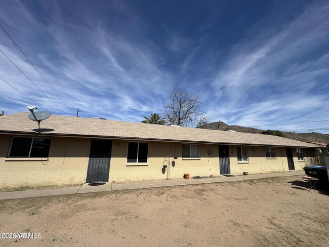 Building Photo - 10831 N 18th Ave