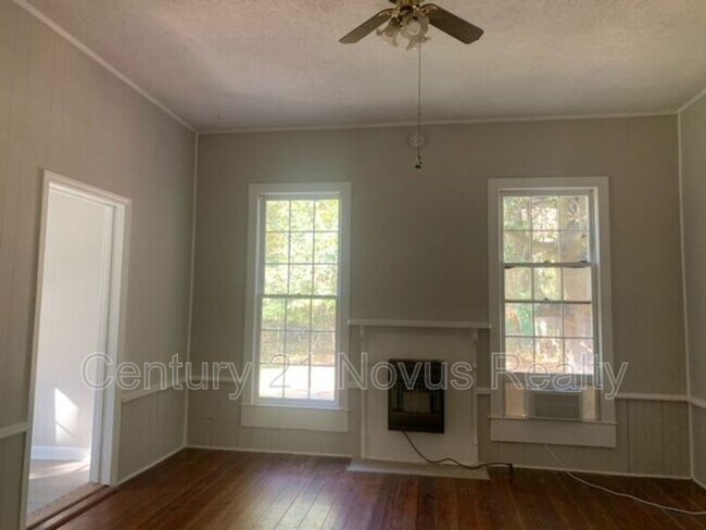 Foto del edificio - 2566 Pleasant Hill Rd