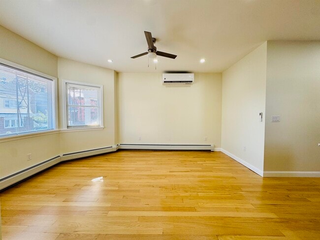 Foto del edificio - 21 E 15th St