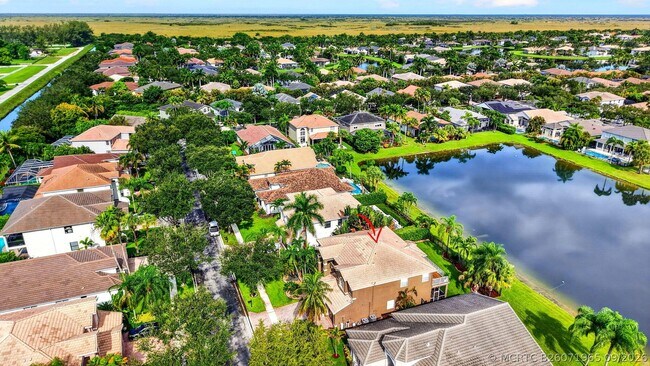 Building Photo - 19548 Estuary Dr