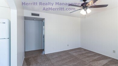 Building Photo - 1642-1654 N Catalina Ave