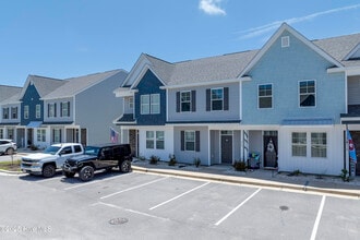 Building Photo - 315 Starfish Ln