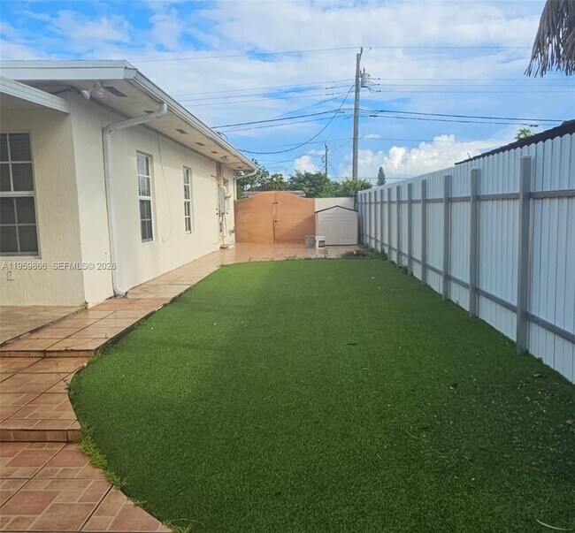 Foto del edificio - 11470 SW 57th Terrace