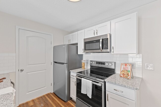 Building Photo - Bridgewater Crossing