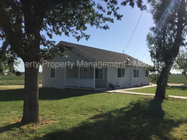 Foto principal - 18568 Lexington Ave