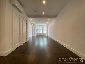 Building Photo - Stunning FLOOR THRU in Ridgewood Townhouse...