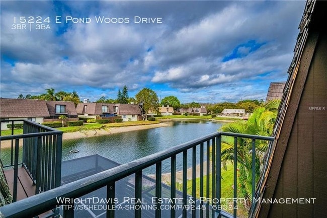Foto del edificio - 15224 E Pond Woods Dr