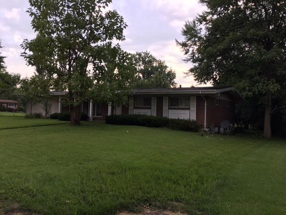 1224 Cimarron Dr, Olivette, MO 63132 House Rental in Olivette, MO