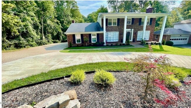 Building Photo - 2411 Chadford Way