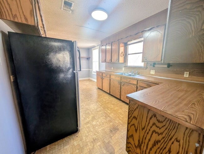 Building Photo - Arkansas home near the Country Club