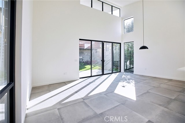 Foto del edificio - 929 E 68th St