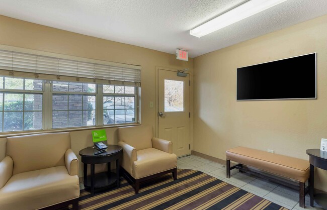 Foto del edificio - Furnished Studio-Nashville - Airport