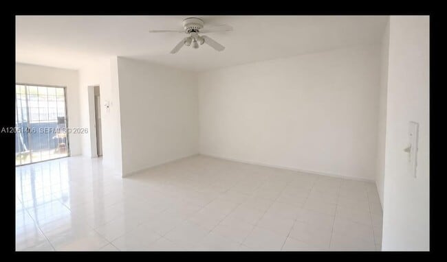 Foto del edificio - 13500 NE 3rd Ct