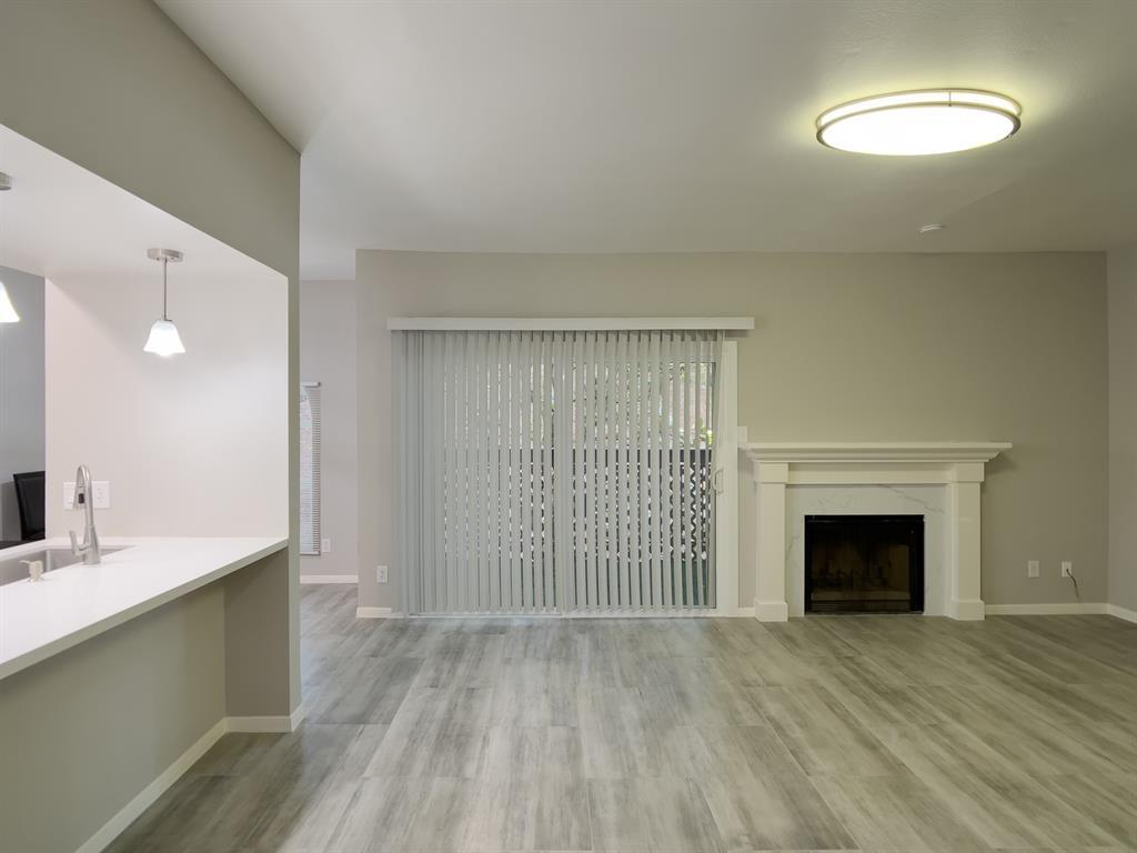 Foto principal - 6500 Harbor Town Dr