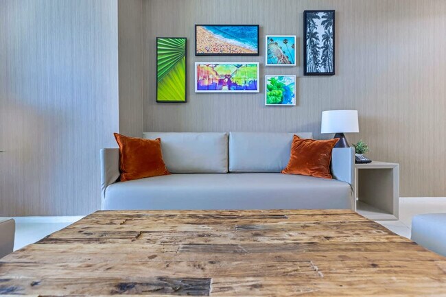 Foto del edificio - 4011 S Ocean Dr