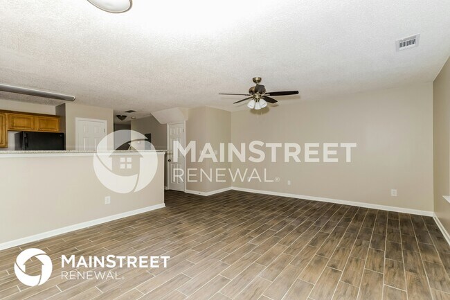 Foto del edificio - 5319 Creekview Way