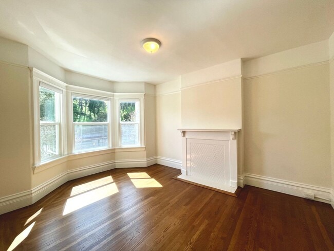 Foto del edificio - 2448-2454 15th Street (1167r)