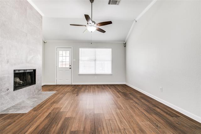 Foto del edificio - 2724 Windswept Ln