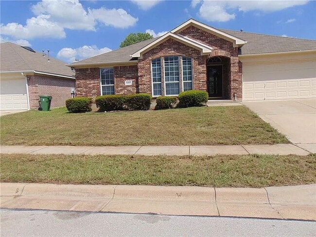 Foto del edificio - Large 4 Bedroom in Kennedale ISD