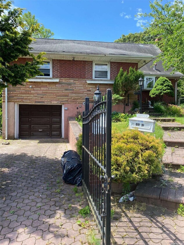 19402 87th Rd Unit 1st FL, Queens, NY 11423 Room for Rent in Queens