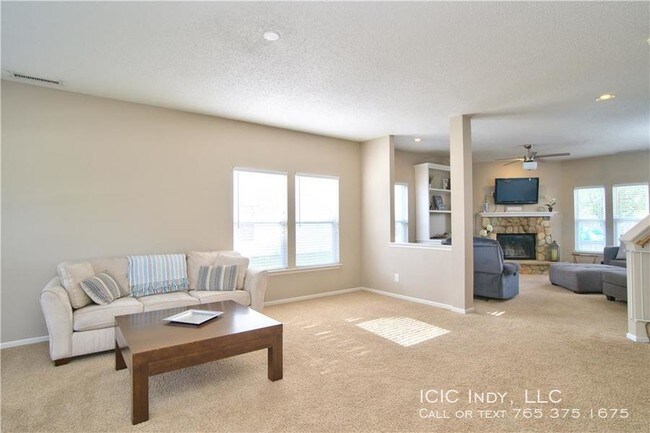 Building Photo - 12535 Courage Crossing in Fishers