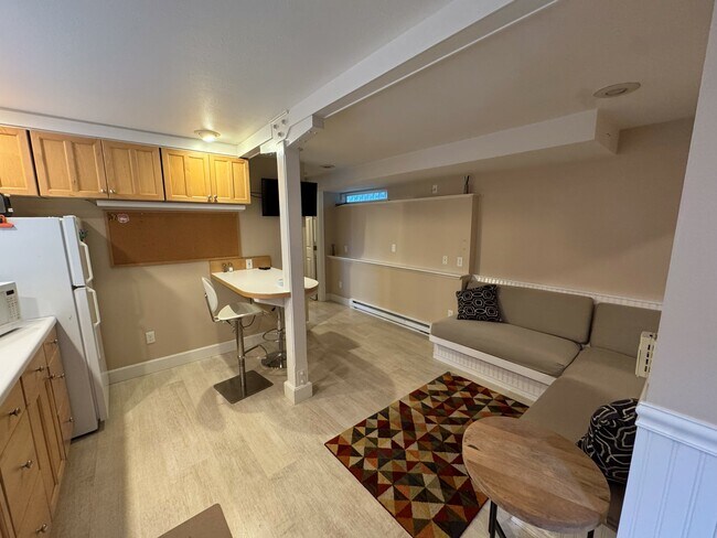 Foto del edificio - 7319 17th Ave NE