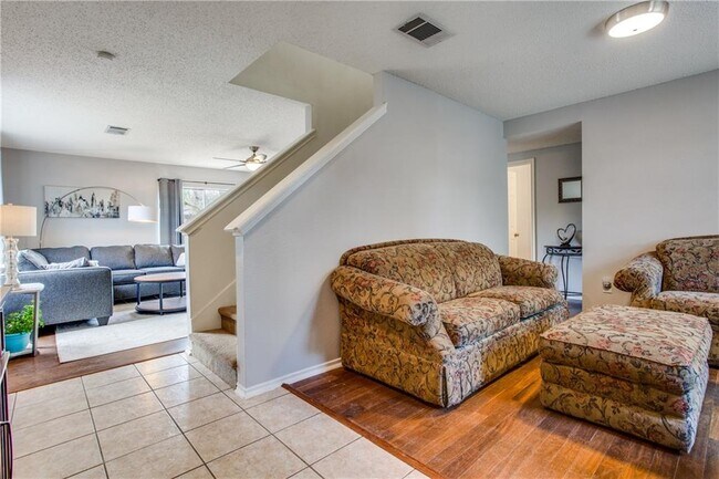 Foto del edificio - 2622 Glen Field Dr