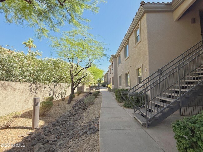 Building Photo - 14815 N Fountain Hills Blvd