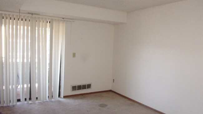 Foto del edificio - Cambridge Commons - 2 Bedrooms - 3 Bathroo...