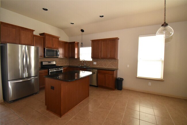 Building Photo - 7134 Breton Bay Pass