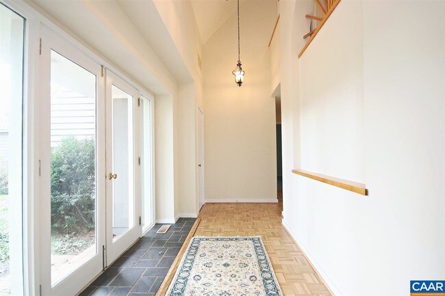 Building Photo - 2526 Ivy Creek Farm Rd